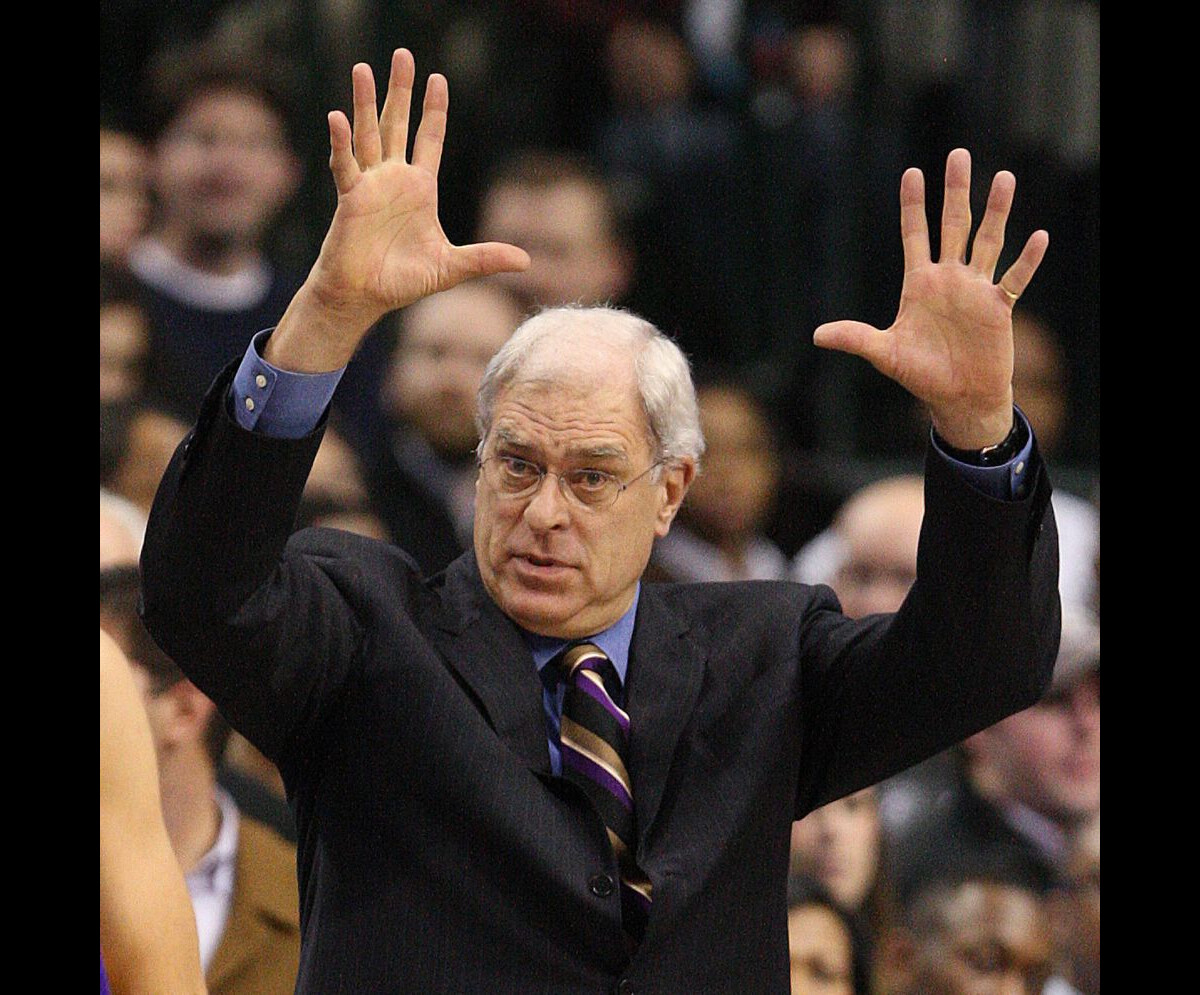 Jackson Philion Photo : Phil Jackson ne maîtrise pas l'art du tweet - PureBreak