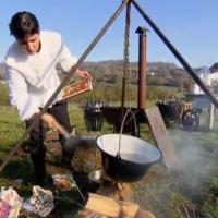 Top Chef 2013 : Cuisine du Moyen Âge au chaudron et au barbecue