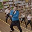 Le clip Gentleman de Psy revisite les chorégraphies traditionnelles de la Corée du Sud.