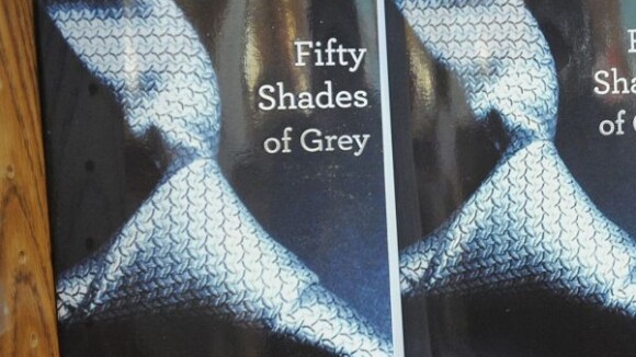 Fifty Shades of Grey : Gus Van Sant réalisateur d'une scène de sexe avec Alex Pettyfer ?