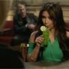 Kim Kardashian dans un pub pour Midori