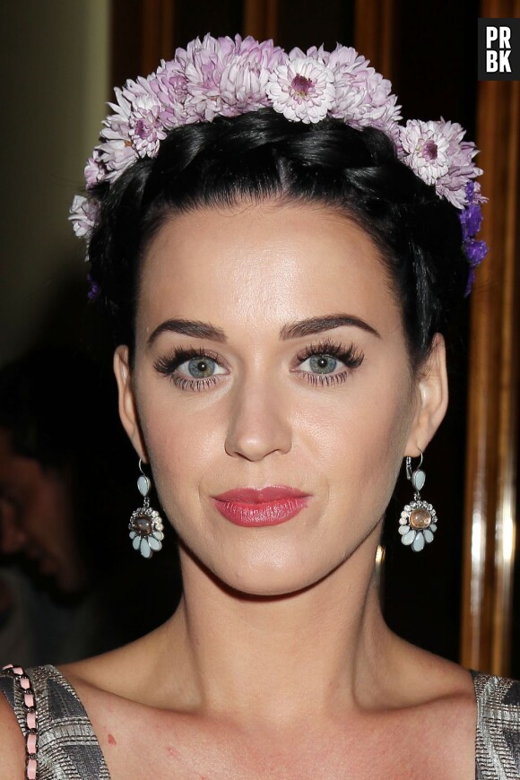 Katy Perry avait sorti sa plus belle couronne de fleurs pour l'avant-première de Gatsby Le Magnifique de Baz Luhrmann