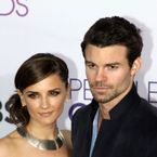 Daniel Gillies : la star de The Vampire Diaries bientôt papa