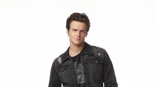 Glee : un ex-boyfriend de Rachel dans une série sur l'homosexualité pour HBO
