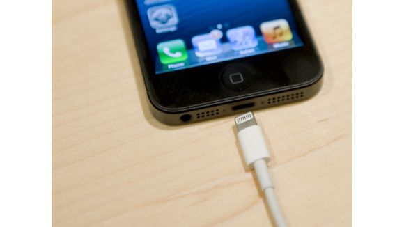 Supercapacitor : recharger son smartphone en 20 secondes, le rêve bientôt possible ?