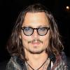 Johnny Depp a le coeur sur la main et le prouve