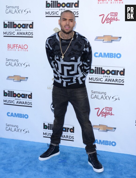 Chris Brown assiste à son audience concernant sa liberté conditionnelle ce lundi 10 juin