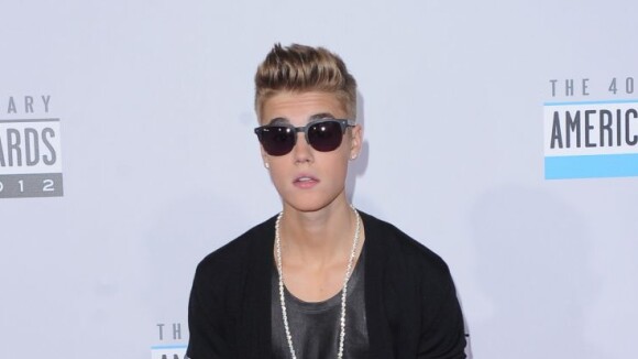 Justin Bieber : en mode fumeur de joints à la soirée Kanye West ?