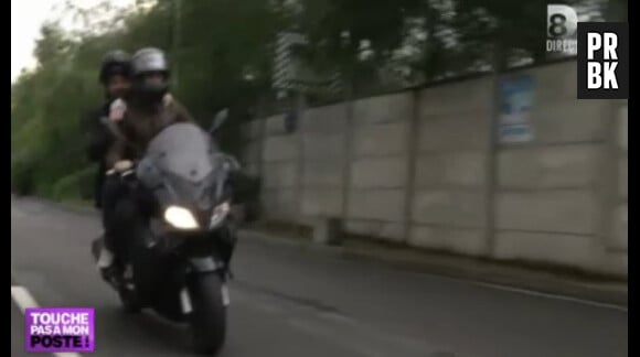 Cyril Hanouna a débarqué chez TF1 en scooter avec Christophe Carrière