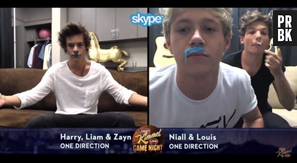 Harry Styles et Niall Horan en moustache Schtroumpfs