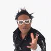 Kamini parodie tous les styles musicaux dans Loca