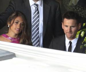 Lionel Messi et Antonella Roccuzzo au mariage de Xavi, le 13 juillet 2013 en Catalogne