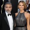 George Clooney et Stacy Keibler en février 2013 à Los Angeles.