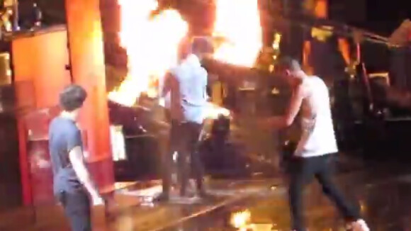 Harry Styles : le One Direction sauvé du feu par Zayn Malik (vidéo)