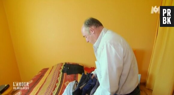 L'amour est dans le pré 2013 : Philippe prépare ses valises pour partir à L'île de Ré.