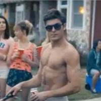 Zac Efron : beau-gosse musclé et sans t-shirt dans Neighbors