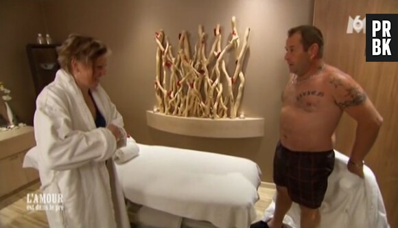 L'amour est dans le pré 2013 : Gilles en extase pendant un massage.