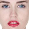 Ecouter du Miley Cyrus aurait des vertus cognitives selon une étude britannique.