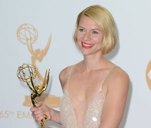Emmy Awards 2013 : Claire Danes remporte le prix de meilleure actrice dans une série dramatique pour Homeland le 22 septembre 2013 à Los Angeles