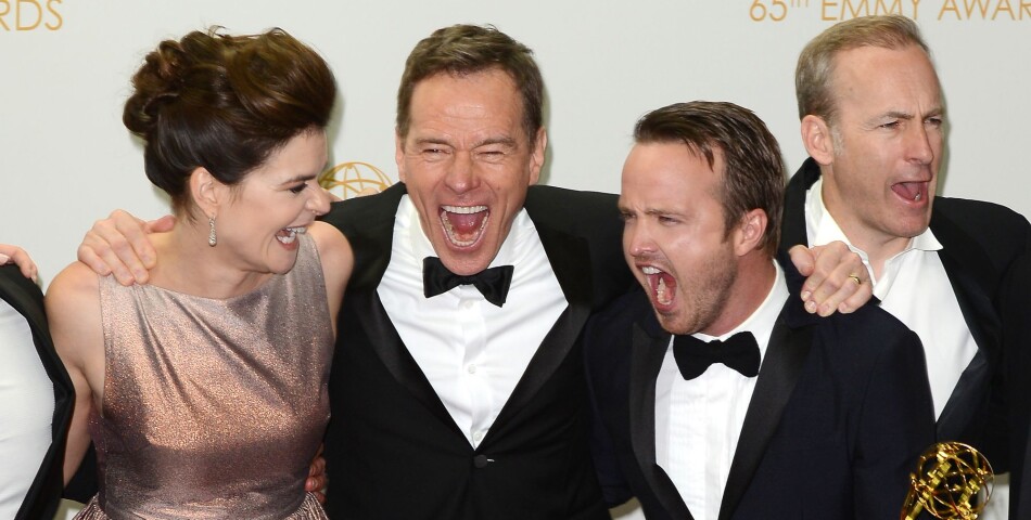 Emmy Awards 2013 : Les acteurs de Breaking Bad remportent le prix de Meilleure série dramatique le 22 septembre 2013 à Los Angeles