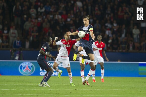 PSG VS AS Monaco : Zlatan Ibrahimovic en pleine action, le 22 septembre 2013 au Parc des Princes