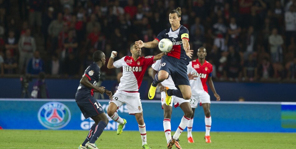 PSG VS AS Monaco : Zlatan Ibrahimovic en pleine action, le 22 septembre 2013 au Parc des Princes