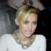Miley Cyrus et ses cache-tétons étoiles, le 8 octobre 2013 à New York