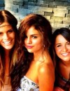 Selena Gomez pas assez sexy : c'est en tout cas ce que des personnes de son entourage lui répéteraient