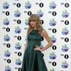 Taylor Swift combat le vent à Londres le 3 novembre 2013