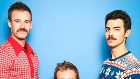 Joe Jonas, Naya Rivera, Wiz Khalifa... : les cartes de voeux de Noël des stars