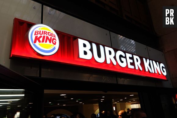 Burger King : effervescence totale pour l'ouverture du restaurant parisien à la Gare St Lazare le 16 décembre 2013