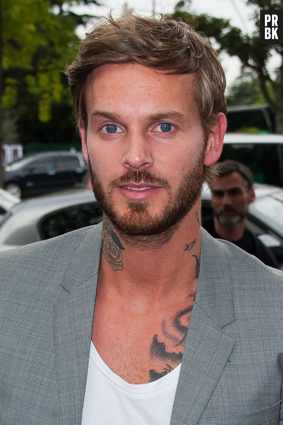 M. Pokora a participé à l'enregistrement du titre 'Kiss and Love' pour le Sidaction