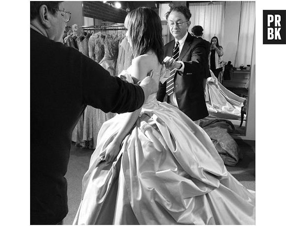 Carly Rae Jepsen en costume de Cendrillon sur Instagram