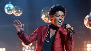 Bruno Mars invite un groupe culte pour son show du Super Bowl 2014