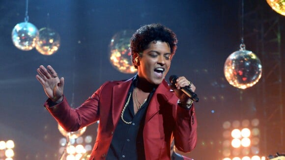 Bruno Mars invite un groupe culte pour son show du Super Bowl 2014