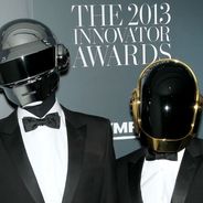 Daft Punk met un stop aux Victoires de la musique 2014