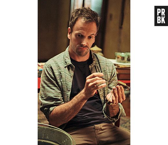 Elementary saison 1 : Jonny Lee Miller défend sa série et son personnage