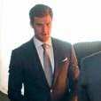 Fifty Shades of Grey : Jamie Dornan hot en costume sur le tournage