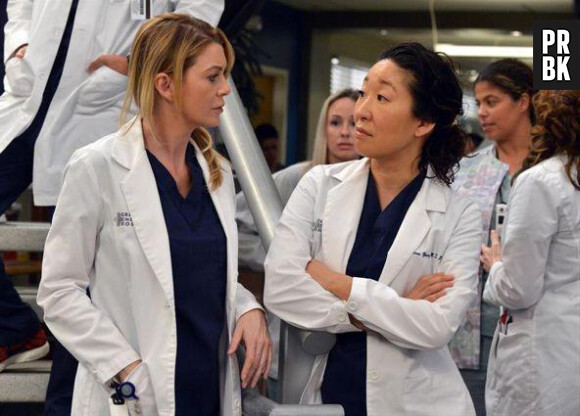 Grey's Anatomy saison 10, épisode 14 : Ellen Pompeo et Sandra Oh sur une photo