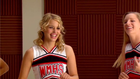 Glee saison 5 : Quinn, Brittany et Santana en cheerios dans les coulisses