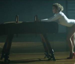 Kylie Minogue - Sexercize, le clip officiel très hot extrait de l'album "Kiss Me Once"