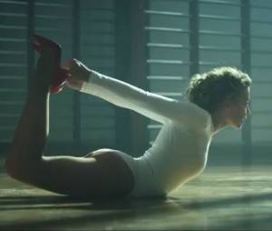 Kylie Minogue - Sexercize, le clip officiel très hot extrait de l'album "Kiss Me Once"