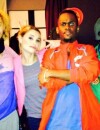 Black M avec Issa Doumbia, Joy Esther et Jean-Baptiste Shelmerdine sur le tournage de Nos Chers Voisins