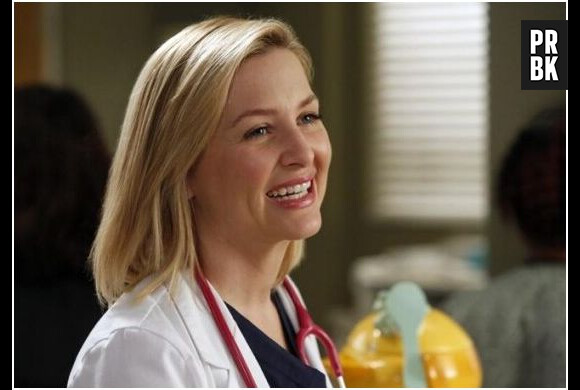 Grey's Anatomy saison 10, épisode 18 : Jessica Capshaw souriante