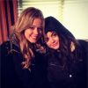 Pretty Little Liars saison 5 : Sasha Pieterse et Lucy Hale sur le tournage de l'épisode 1
