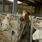 La Ritournelle : Isabelle Huppert à la campagne sur les photos