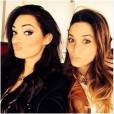  Capucine Anav et Emilie Nef Naf en mode selfie pendant PSG VS Reims, le 5 avril 2014 &agrave; Paris 
