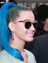 Katy Perry adopte la couleur de cheveux... bleue !