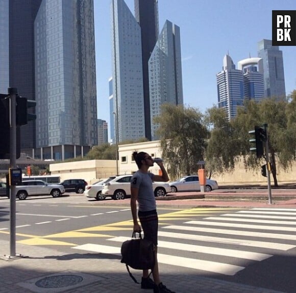 Nabilla Benattia : son frère Tarek en vacances à Dubaï aux frais de sa soeur