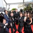 Philippe Lacheau et tout le casting de Babysitting sur le tapis rouge du Festival de Cannes 2014, le vendredi 16 mai